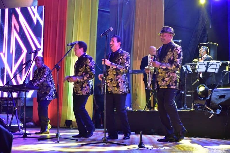 Imagen para: Conjunto Quisqueya revoluciona el merengue con el íntimo ‘Mi viejo Papá’