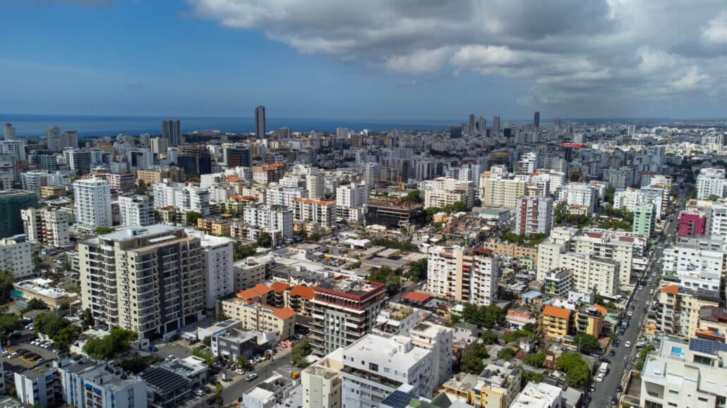 Imagen para: ¡Crecimiento Económico Revolucionario! La Economía Dominicana Alza un 5.1% en Marzo