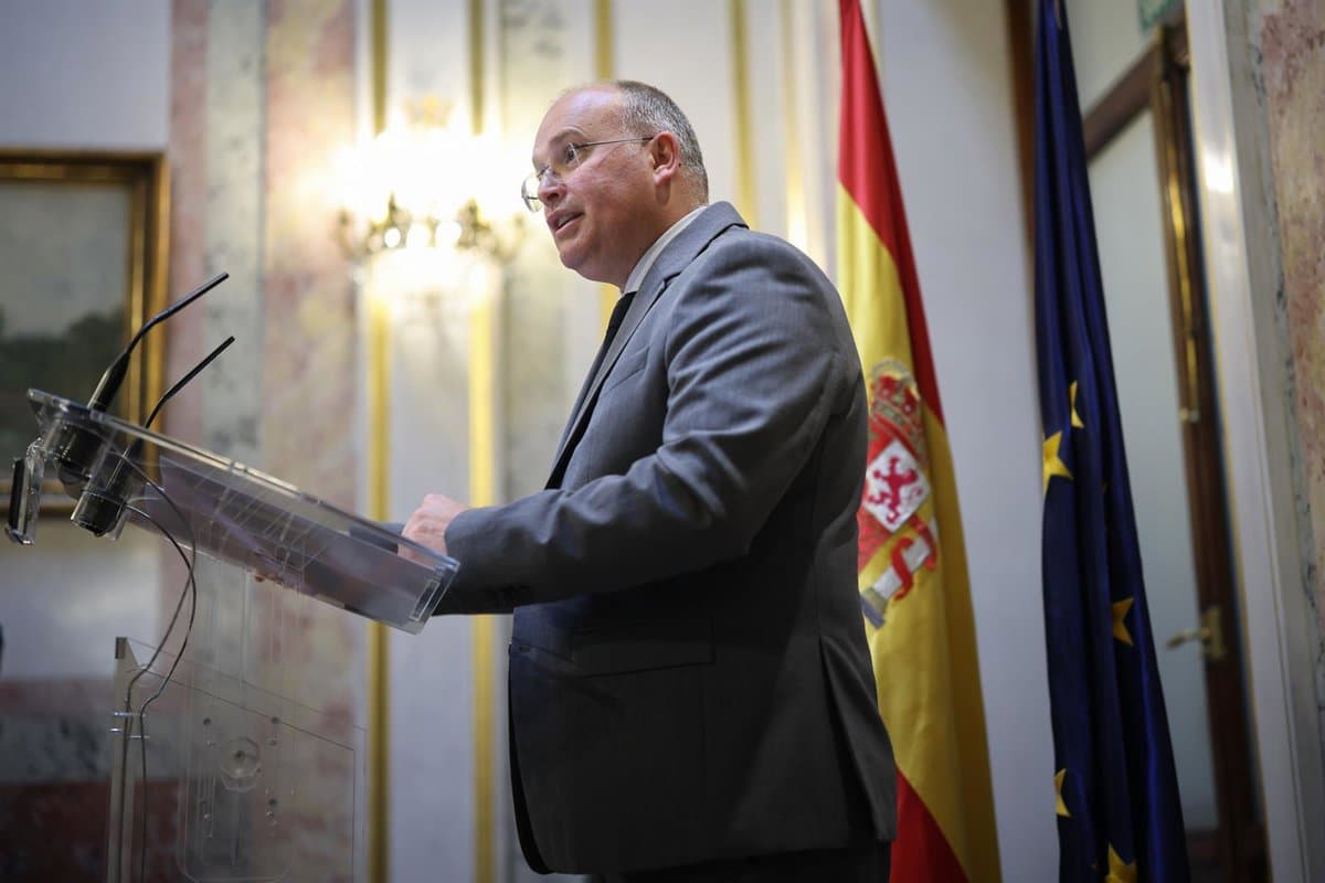 Imagen para: El PP afirma que los casos judiciales apuntan al “capo Sánchez” y convoca al Gobierno a no guardar silencio